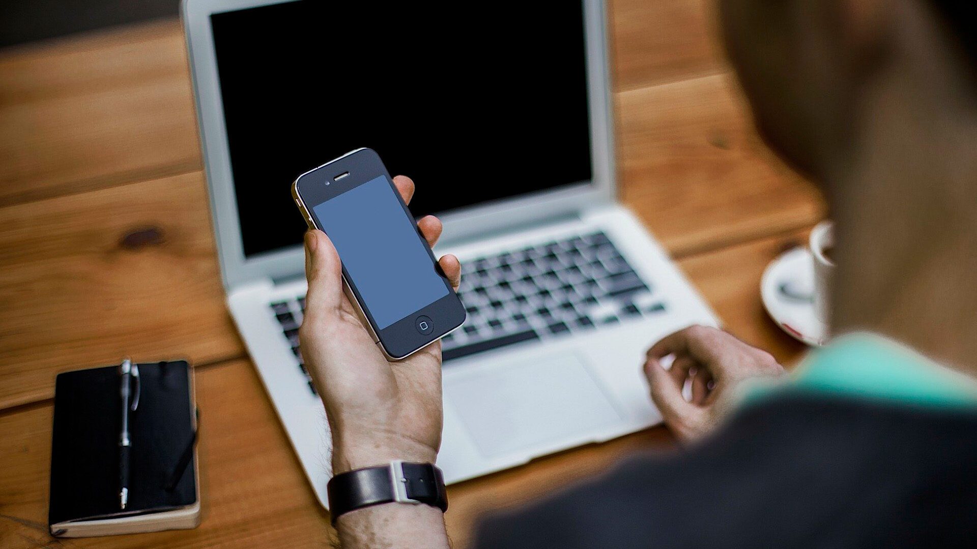 Unitas Rejser, computer, telefon, persondata